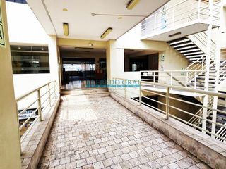 Foto 16 de Locales Comerciales Venta AV. Grau - LIMA CERCADO