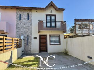 Foto 17 de Duplex en venta de 3 ambientes, amoblado a 4 cuadras del mar