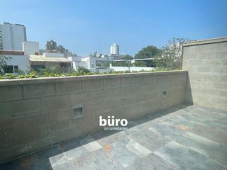 Foto 29 de EXCLUSIVA CASA EN VENTA CON 6 DORMITORIOS EN SAN ISIDRO