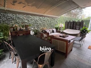Foto 7 de EXCLUSIVA CASA EN VENTA CON 6 DORMITORIOS EN SAN ISIDRO