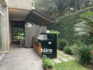 Foto 11 de EXCLUSIVA CASA EN VENTA CON 6 DORMITORIOS EN SAN ISIDRO
