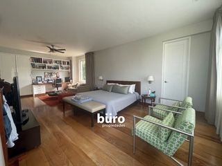 Foto 20 de EXCLUSIVA CASA EN VENTA CON 6 DORMITORIOS EN SAN ISIDRO