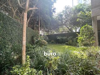 Foto 4 de EXCLUSIVA CASA EN VENTA CON 6 DORMITORIOS EN SAN ISIDRO