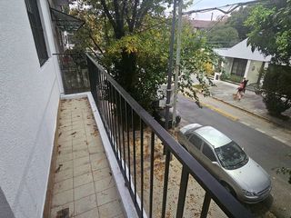 Foto 3 de ALQUILER PH. 3 AMB. SIN EXPENSAS. TERRAZA. COGHLAN