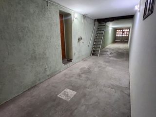 Foto 33 de CASA MAS 3 DPTOS VENTA PERMUTA EN AV. MITRE (S.L)