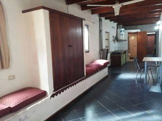 Foto 42 de CASA MAS 3 DPTOS VENTA PERMUTA EN AV. MITRE (S.L)
