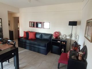 Foto 6 de VENTA DEPARTAMENTO 2 AMB MONTE CASTRO C/BALCÓN