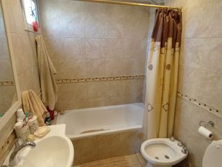 Foto 24 de VENTA DEPARTAMENTO 2 AMB MONTE CASTRO C/BALCÓN
