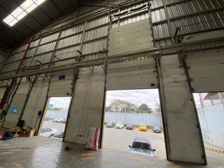 Foto 2 de Bodega en alquiler 6000m² con andenes- En complejo -Vía a Daule km 16