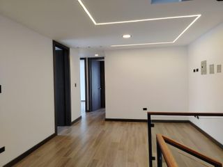 Foto 11 de Casa en renta, moderna con acabados de lujo, a 8 minutos del Colegio Menor, camino a Nayòn