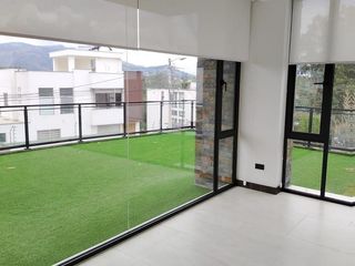 Foto 28 de Casa en renta, moderna con acabados de lujo, a 8 minutos del Colegio Menor, camino a Nayòn