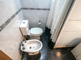 Foto 13 de VENTA DE CASAS EN LA PLATA CON JARDIN