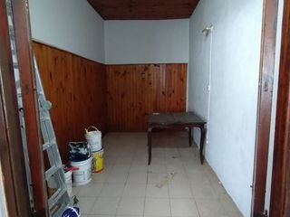 Foto 8 de VENTA DE CASA MULTIFAMILIAR C/ LOCALES AL FRENTE