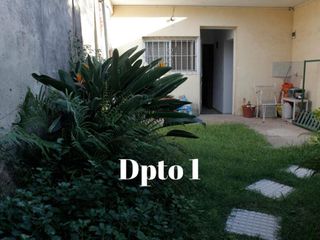Foto 19 de VENTA DE CASA MULTIFAMILIAR C/ LOCALES AL FRENTE