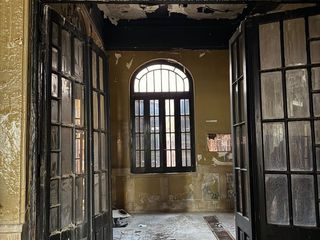 Foto 3 de VENTA DE PROPIEDAD A RESTAURAR O DEMOLER
