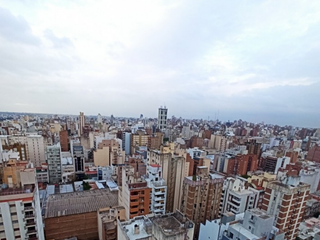 Foto 1 de SEMIPISO DE 3 DORMITORIOS C/COCHERA + DEPENDENCIA - COLON 845 - EDIFICIO ALAS II-