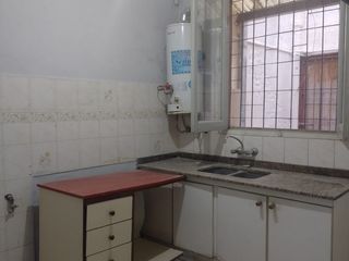Foto 5 de Casa a la Venta -Zona Comercial-