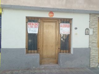 Foto 1 de Casa a la Venta -Zona Comercial-