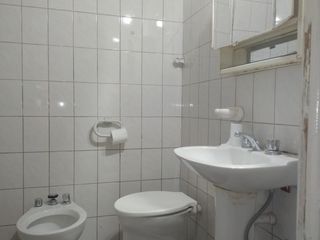 Foto 10 de Casa a la Venta -Zona Comercial-