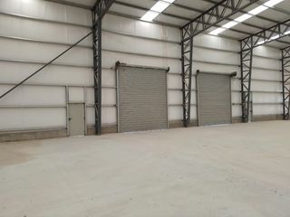 Foto 8 de PARQUE INDUSTRIAL SAN VICENTE - Alquiler Nave 5200 m2