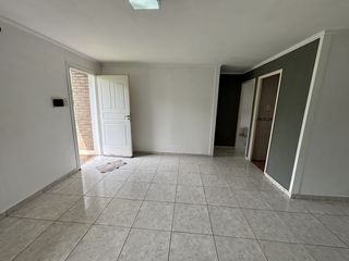 Foto 15 de EXCELENTE CASA EN ALQUILER EN SPELUZZI