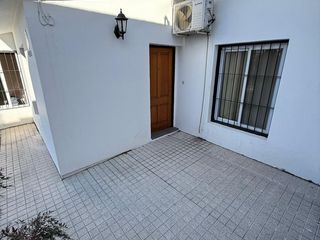 Foto 4 de Venta Casa - 3 Dormitorios - B° Parque Capital