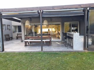 Foto 20 de Venta Casa 4 Amb en San Francisco Villanueva Tigre AMT