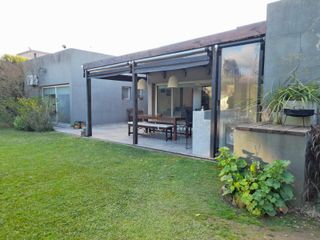 Foto 21 de Venta Casa 4 Amb en San Francisco Villanueva Tigre AMT