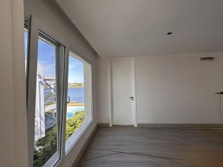 Foto 58 de Alquiler y/o Venta en Barbarita a la Laguna, 5 Dormitorios en Suite.