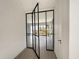 Foto 5 de Alquiler y/o Venta en Barbarita a la Laguna, 5 Dormitorios en Suite.