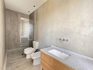 Foto 48 de Alquiler y/o Venta en Barbarita a la Laguna, 5 Dormitorios en Suite.