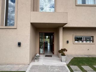Foto 5 de Casa en Venta, 5 Dormitorios, en El Canton - Golf, Escobar, GBA Norte
