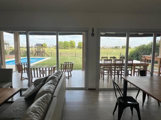 Foto 11 de Casa en Venta, 5 Dormitorios, en El Canton - Golf, Escobar, GBA Norte
