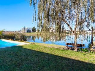 Foto 30 de Venta Casa a La Laguna en El Naudir Escobar