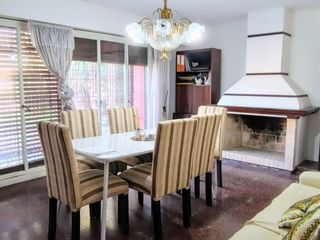 Foto 1 de Casa en  venta en Camino general Belgrano 1400