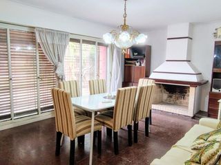 Foto 3 de Casa en  venta en Camino general Belgrano 1400