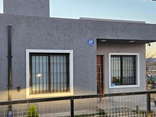 Foto 1 de CASA EN BIALET MASSE CON PILETA A 600 MTS DE LA NUEVA AUTOVIA REF 2136