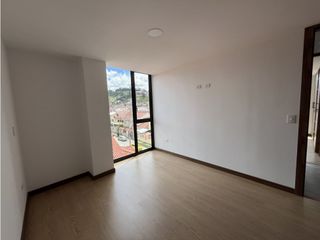 Foto 6 de Venta de Departamento, Cuenca, Edificio San Francisco, 72m²