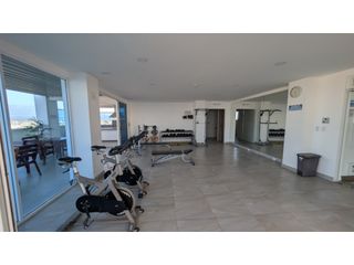 Foto 4 de En renta departamento con vista al mar en Manta