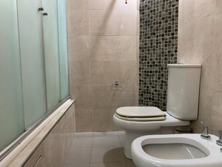 Foto 32 de CASA 6 AMB EN VENTA LINIERS COCHERA- PATIO -BALCON