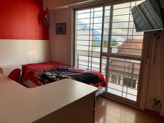 Foto 26 de CASA 6 AMB EN VENTA LINIERS COCHERA- PATIO -BALCON