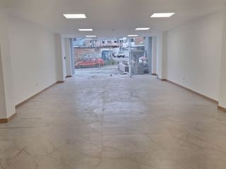 Foto 7 de Local - Yanuncay