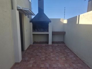 Foto 16 de Dúplex en alquiler de 2 dormitorios c/ cochera en Maipú