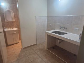 Foto 6 de Dúplex en alquiler de 2 dormitorios c/ cochera en Maipú