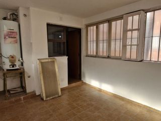 Foto 7 de Departamento en alquiler de 3 dormitorios c/ cochera en Villa Nueva