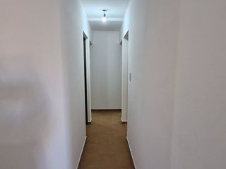 Foto 8 de Departamento en alquiler de 3 dormitorios c/ cochera en Villa Nueva