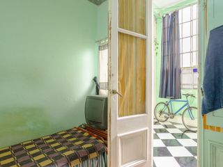Foto 17 de Venta dpto 6 amb. 2 piso por escalera San Nicolas.