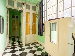 Foto 29 de Venta dpto 6 amb. 2 piso por escalera San Nicolas.