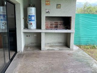 Foto 8 de Casa en alquiler, dos dormitorios  mas pileta, Barrio Norte, Villa Allende