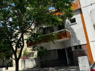 Foto 3 de Excelente Inmuebles Ideal Uso Comercial Salida a 2 Calles.